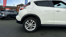 Nissan Juke 1.2 DiG-T N-Connecta 5dr Petrol Hatchback